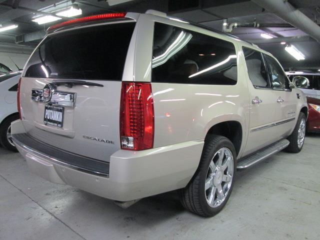 2011 Cadillac Escalade ESV 2010 Hyundai Coupe 2.0T R-spec