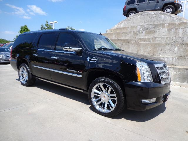2012 Cadillac Escalade ESV Quad Cab HEMI SLT