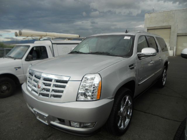 2012 Cadillac Escalade ESV 5dr Hatchback Automatic