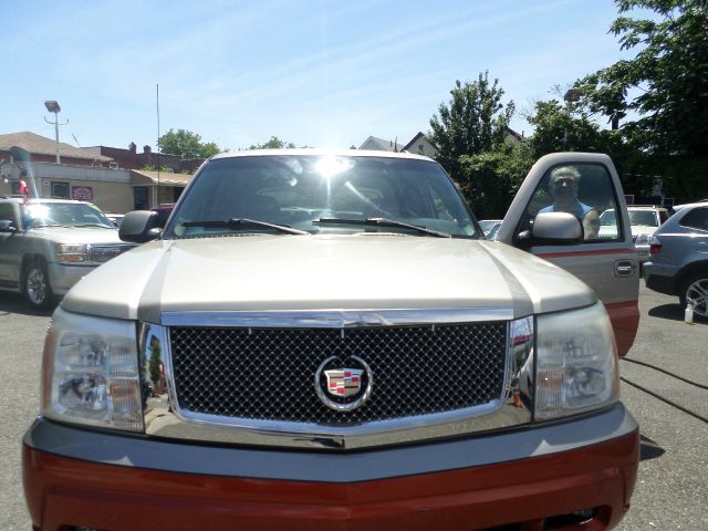 2002 Cadillac Escalade EXT 4dr 2.9L Twin Turbo AWD SUV