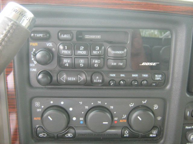2002 Cadillac Escalade EXT Tech With Rear Entertainment
