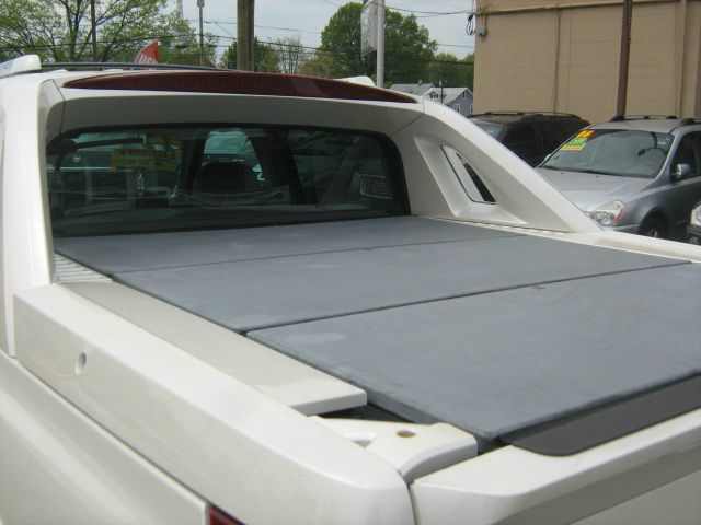 2002 Cadillac Escalade EXT Tech With Rear Entertainment