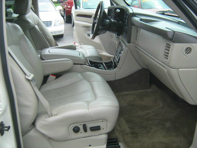 2002 Cadillac Escalade EXT Tech With Rear Entertainment