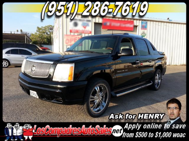 2002 Cadillac Escalade EXT Tech With Rear Entertainment