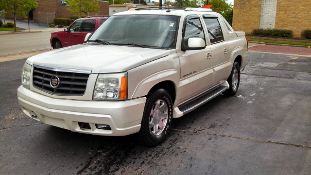 2003 Cadillac Escalade EXT 4dr 2.9L Twin Turbo AWD SUV