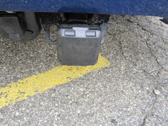 2003 Cadillac Escalade EXT Tech With Rear Entertainment