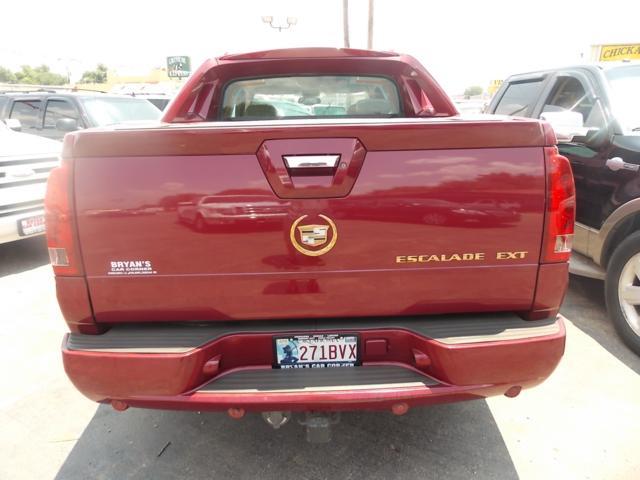2004 Cadillac Escalade EXT Lariat Super Duty