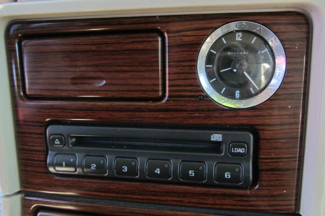 2004 Cadillac Escalade EXT Tech With Rear Entertainment