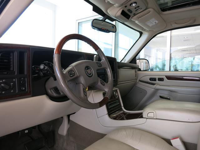 2005 Cadillac Escalade EXT Unknown