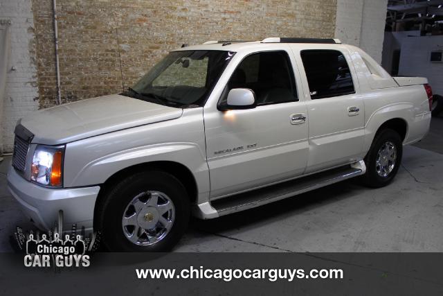 2005 Cadillac Escalade EXT Odyssey Touring Minivan 4D