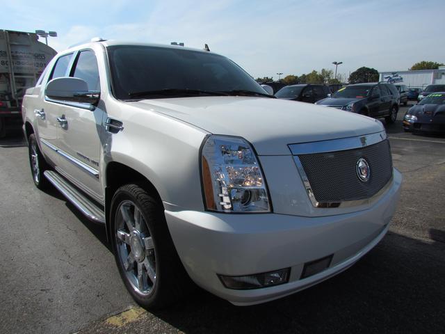 2007 Cadillac Escalade EXT Base