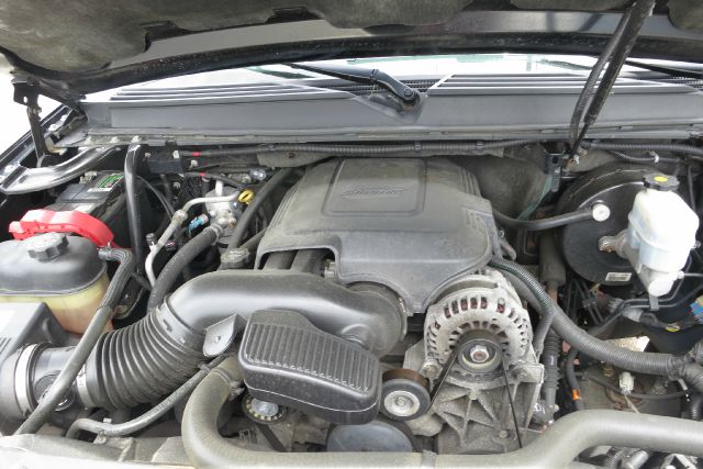 2008 Cadillac Escalade EXT Tech With Rear Entertainment