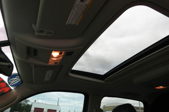 2008 Cadillac Escalade EXT Tech With Rear Entertainment