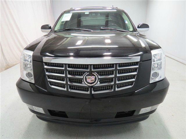 2008 Cadillac Escalade EXT Tech With Rear Entertainment
