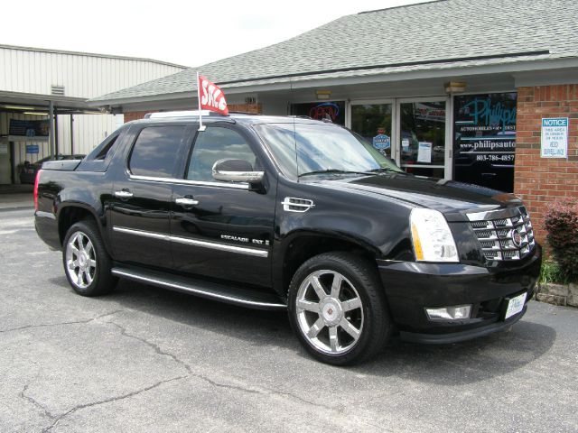 2009 Cadillac Escalade EXT Tech With Rear Entertainment