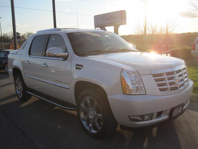 2009 Cadillac Escalade EXT BIG HORN Crew