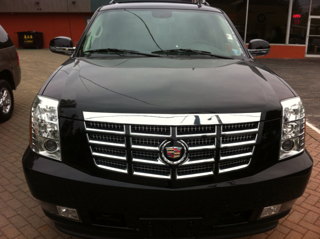 2011 Cadillac Escalade EXT Coupe