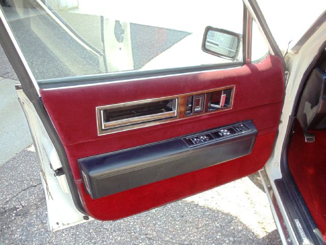 1992 Cadillac Fleetwood Summer Fun