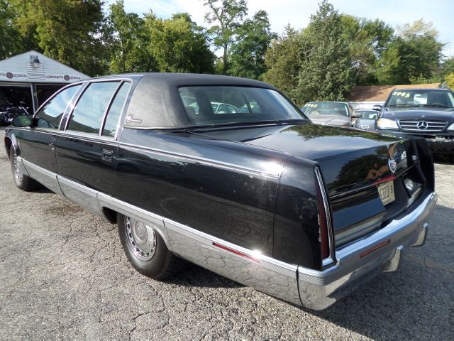 1995 Cadillac Fleetwood Two Door Sedan