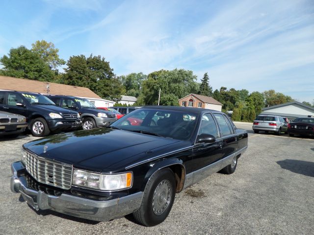 1995 Cadillac Fleetwood Two Door Sedan