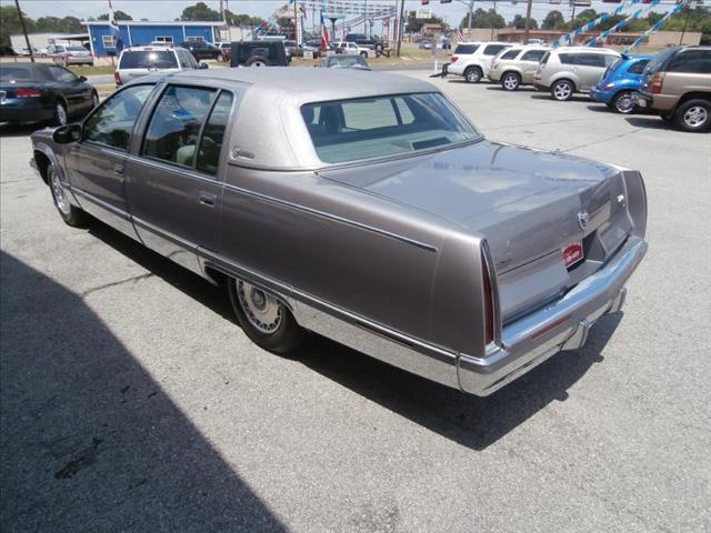 1996 Cadillac Fleetwood Unknown