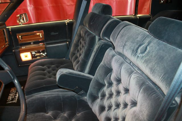 1983 Cadillac fleetwood brougham K2500 Cheyenne 4x4