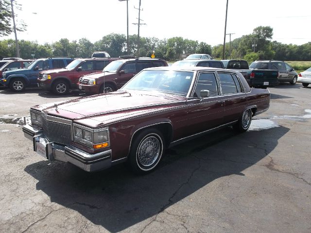1985 Cadillac fleetwood brougham K2500 Cheyenne 4x4