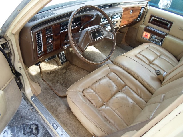 1986 Cadillac fleetwood brougham Unknown
