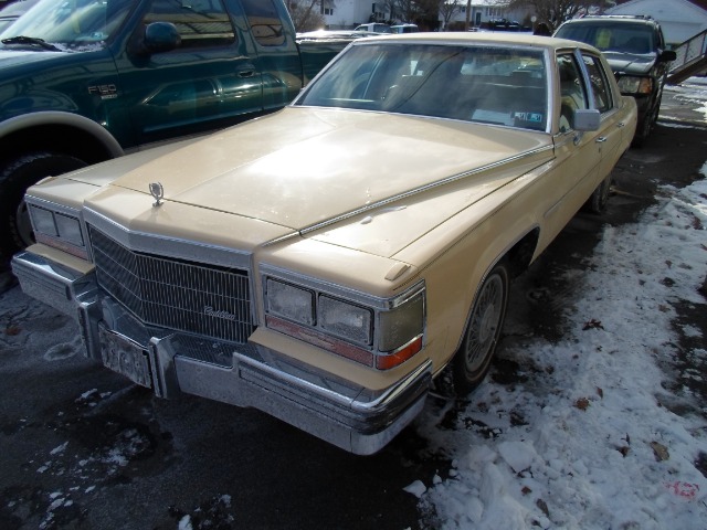 1986 Cadillac fleetwood brougham Unknown
