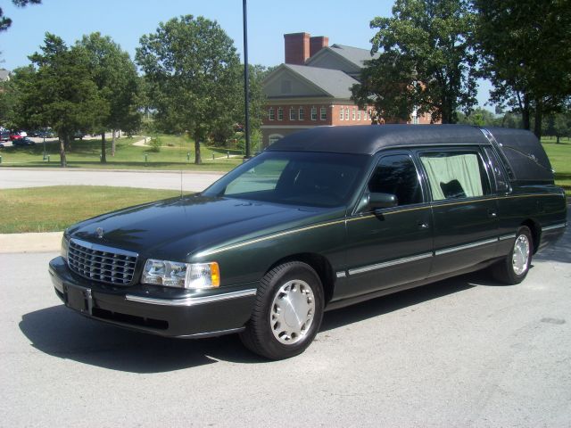 1997 Cadillac Hearse SR5 QUAD CAB