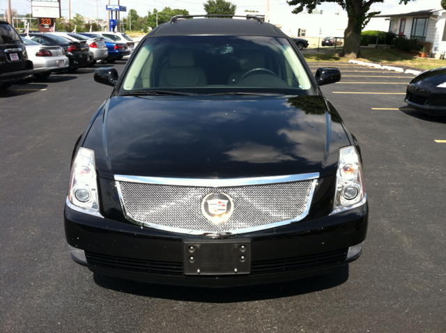 2007 Cadillac Krystal Koach 2WD Auto S