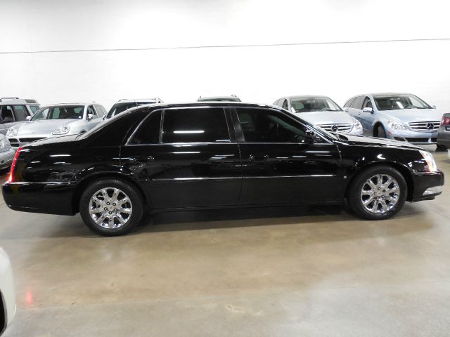 2008 Cadillac Limousine Base