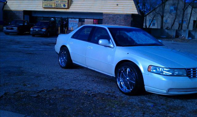 2000 Cadillac SEVILLE Unknown