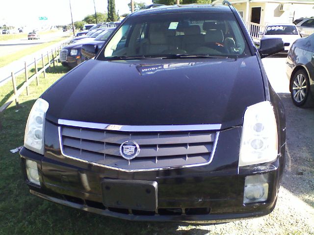 2004 Cadillac SRX SE-R