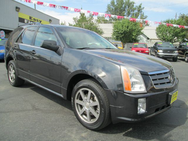 2004 Cadillac SRX SE-R