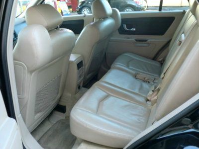 2004 Cadillac SRX Red Line