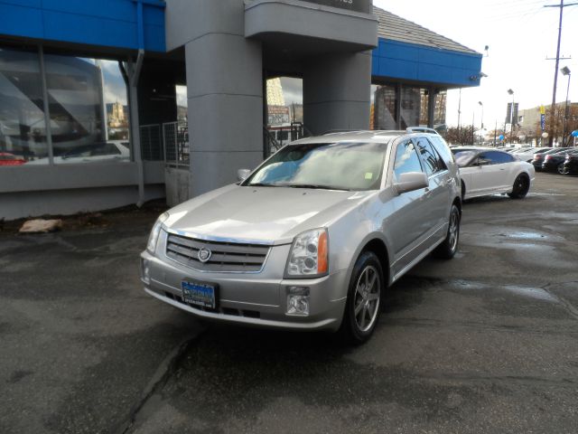 2004 Cadillac SRX SE-R