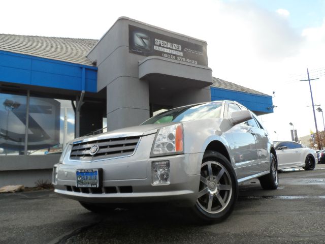 2004 Cadillac SRX SE-R