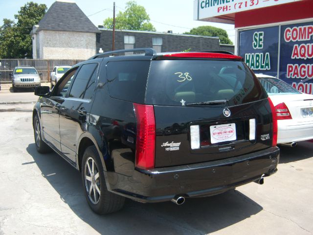 2004 Cadillac SRX SE-R