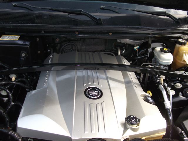 2004 Cadillac SRX SE-R