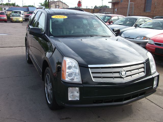 2004 Cadillac SRX SE-R