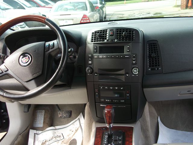 2004 Cadillac SRX SE-R