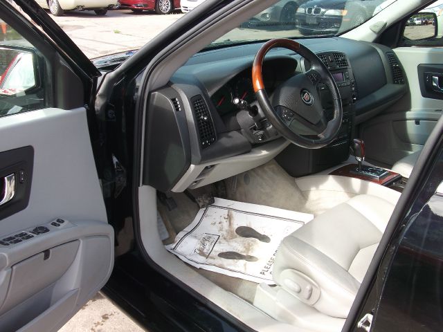 2004 Cadillac SRX SE-R