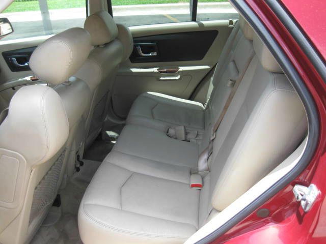 2004 Cadillac SRX SE-R