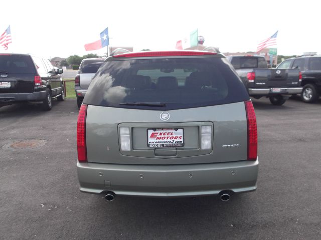 2004 Cadillac SRX Red Line