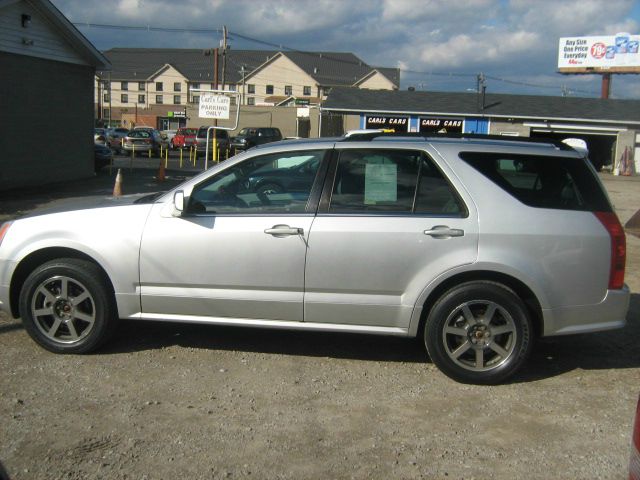 2004 Cadillac SRX SE-R