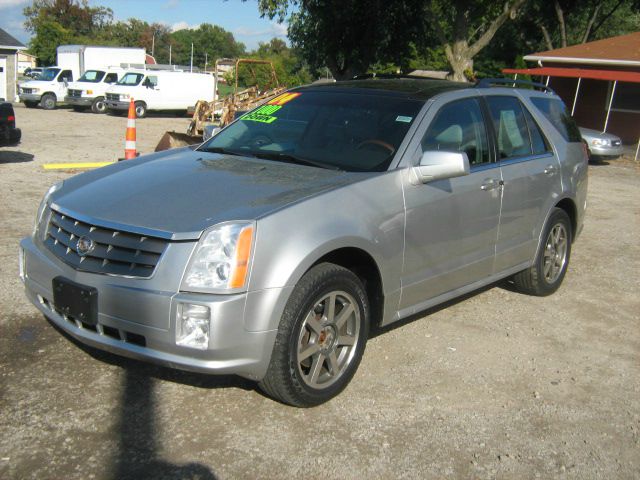 2004 Cadillac SRX SE-R