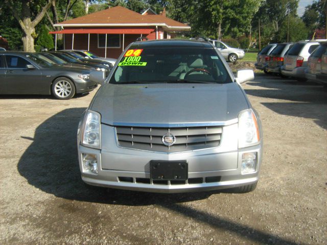 2004 Cadillac SRX SE-R