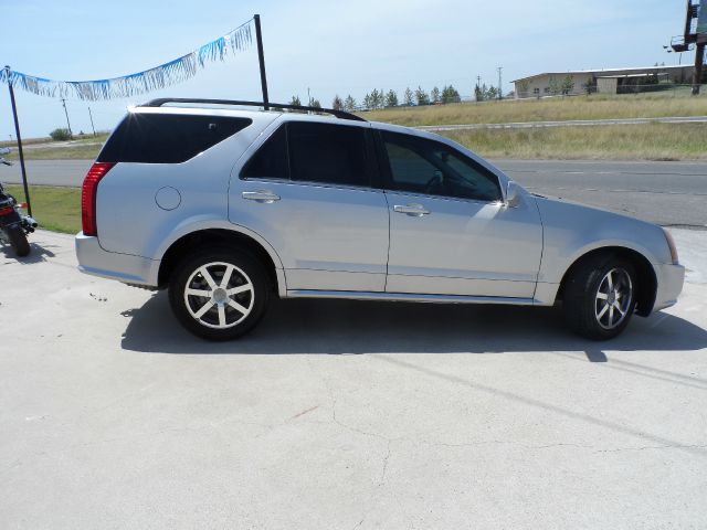 2004 Cadillac SRX SE-R