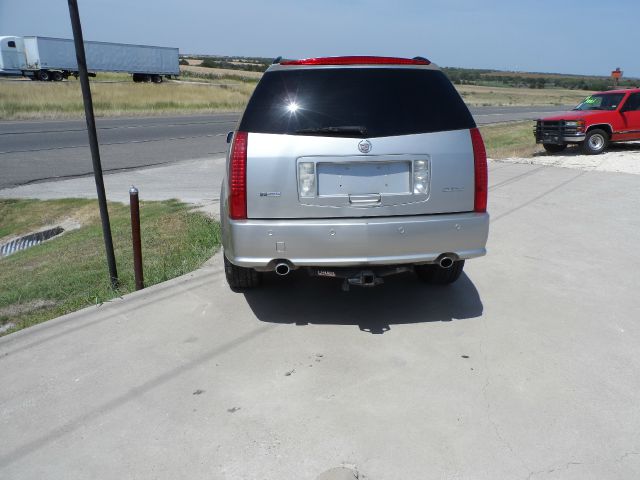 2004 Cadillac SRX SE-R